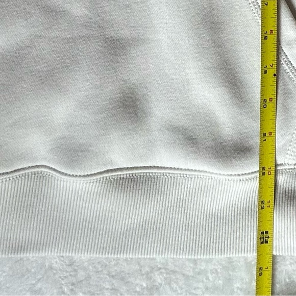 Carhartt Women’s Off-White Pullover Half-Zip Loose Fit Sweatshirt Size M - Picture 10 of 11